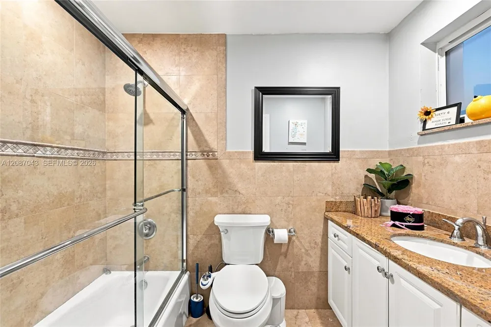 13402 SW 29th St Davie, FL 33330