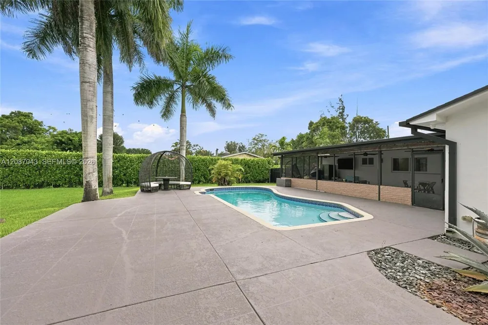 13402 SW 29th St Davie, FL 33330