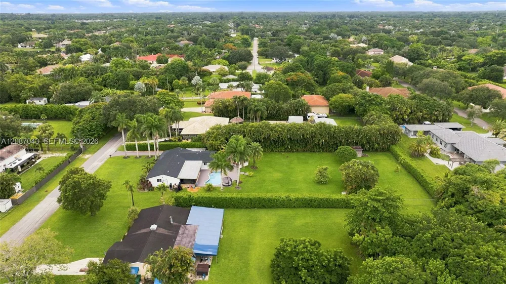 13402 SW 29th St Davie, FL 33330