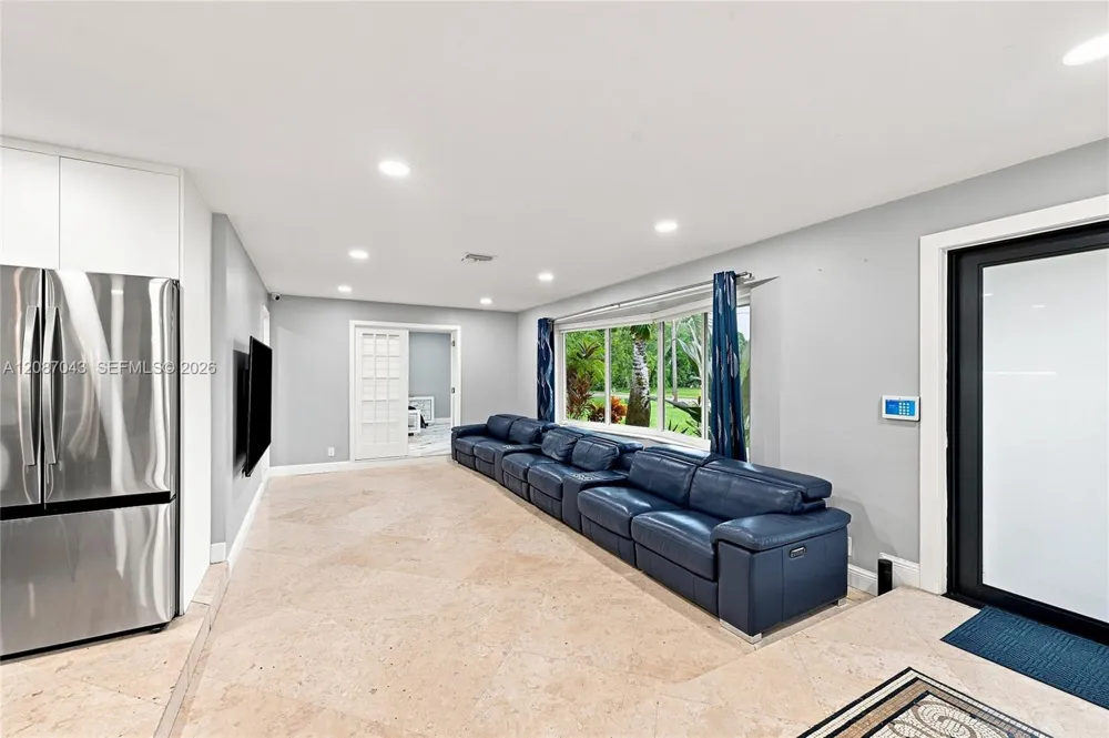 13402 SW 29th St Davie, FL 33330