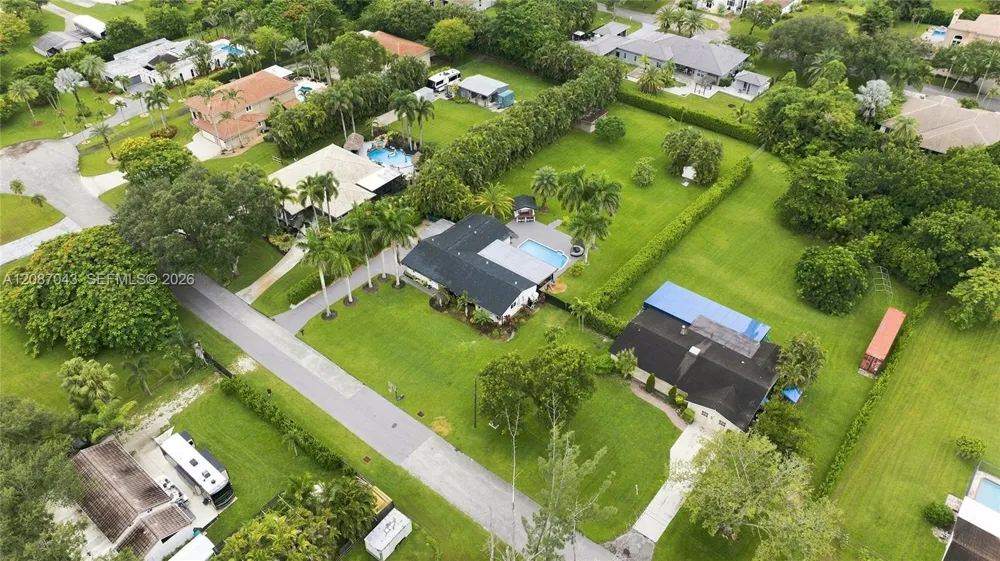 13402 SW 29th St Davie, FL 33330