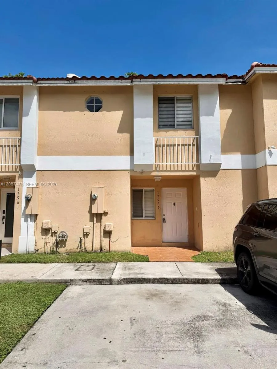 17969 SW 140th Ct #0 Miami, FL 33177