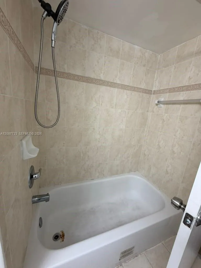 4746 NW 97th Pl #216 Doral, FL 33178