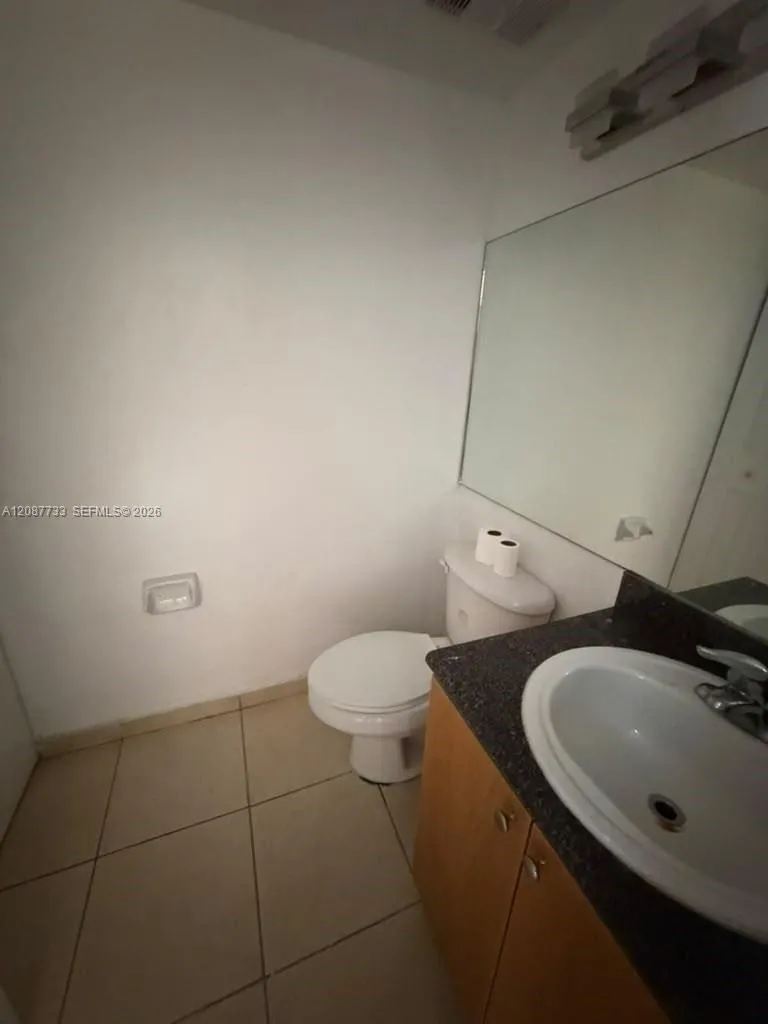 4746 NW 97th Pl #216 Doral, FL 33178