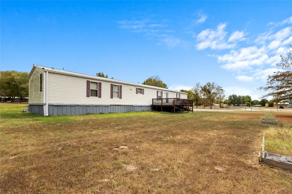420781 1143 ROAD Eufaula, OK 74432