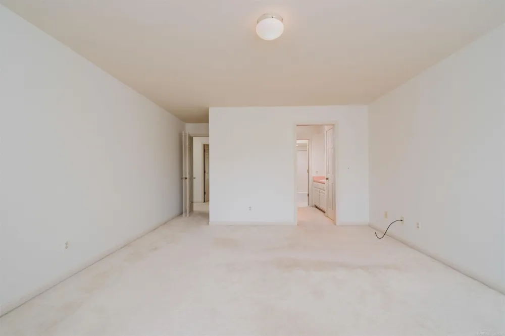 172 Windwood Pointe Avenue St Clair Shores City, MI 48080