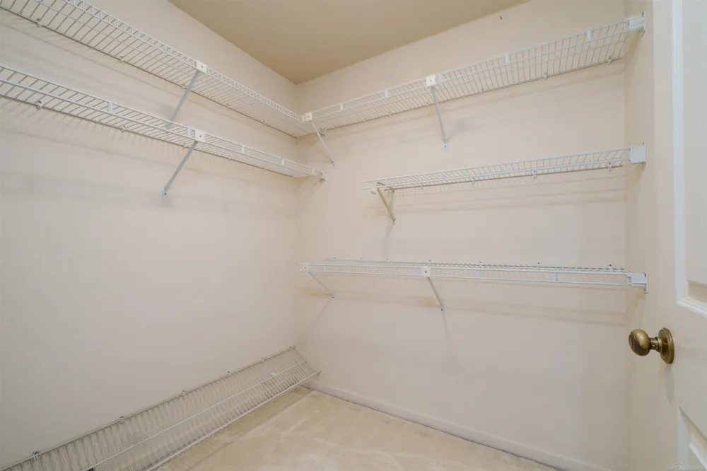 172 Windwood Pointe Avenue St Clair Shores City, MI 48080