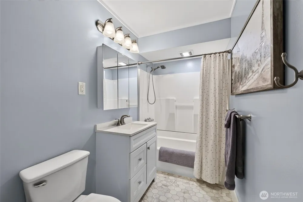 1535 M STREET NE Auburn, WA 98002