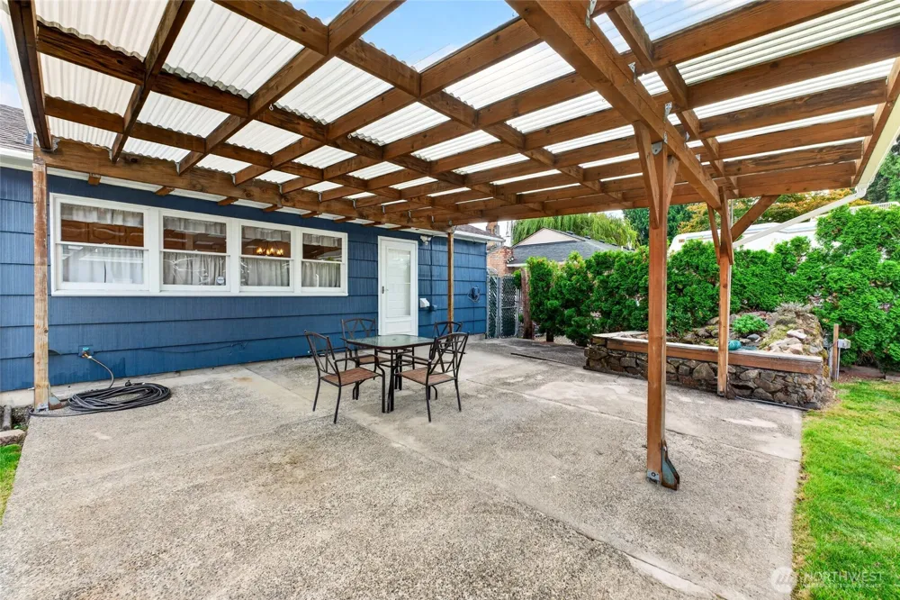 1535 M STREET NE Auburn, WA 98002