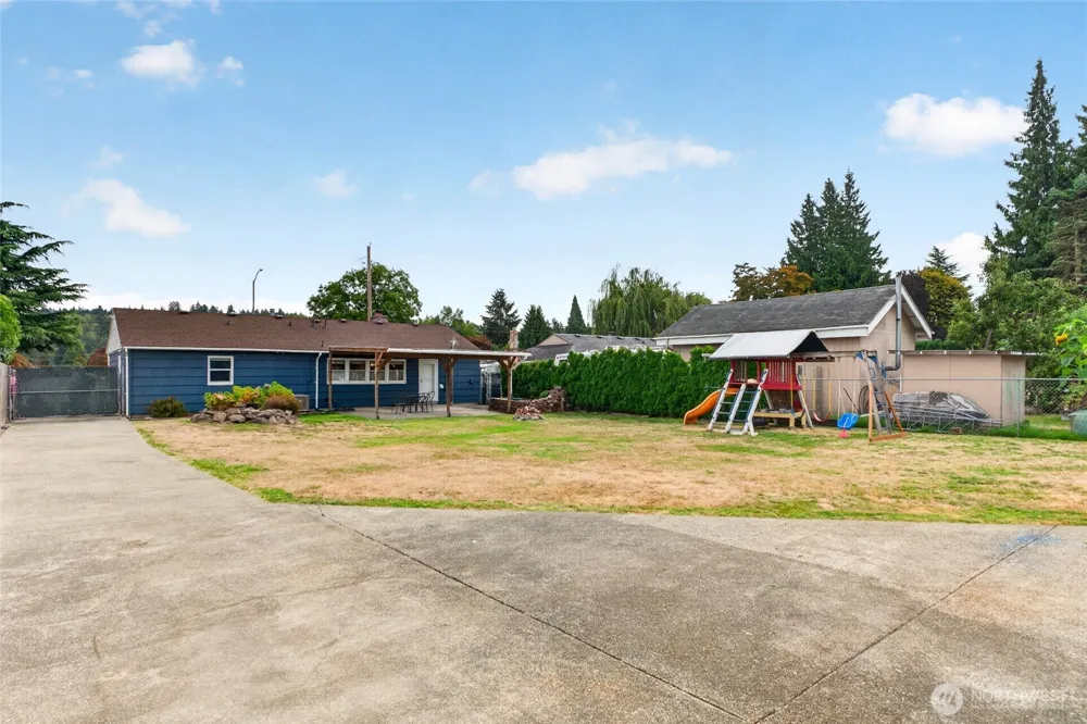 1535 M STREET NE Auburn, WA 98002