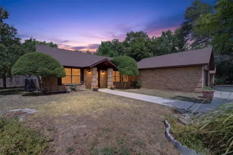 605 Bream Circle