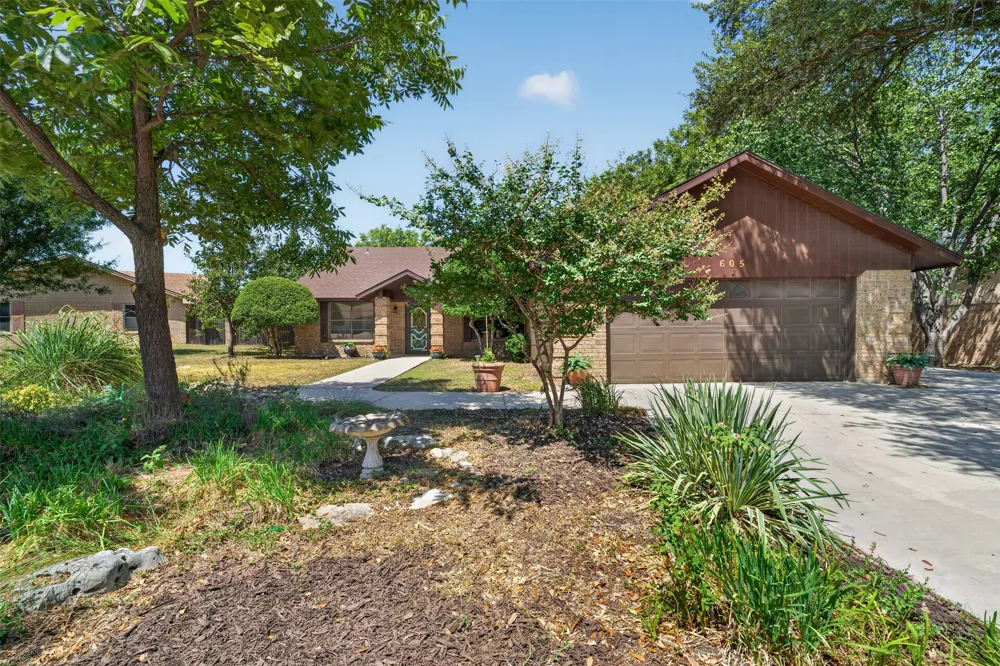 605 Bream Circle Killeen, TX 76542