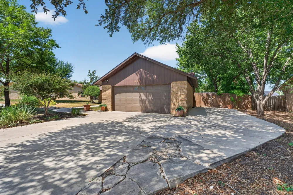 605 Bream Circle Killeen, TX 76542