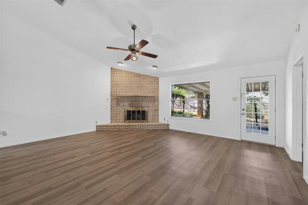 605 Bream Circle Killeen, TX 76542