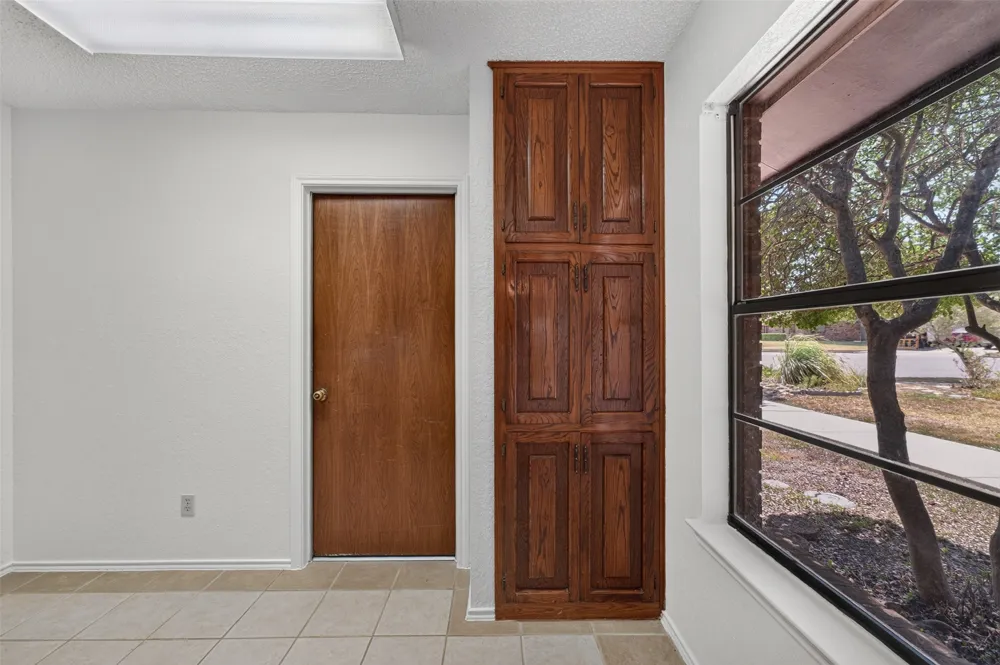 605 Bream Circle Killeen, TX 76542