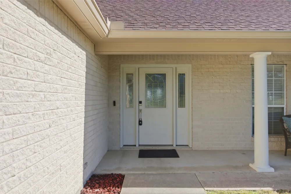 71 Wrangler Drive Morgans Point Resort, TX 76513