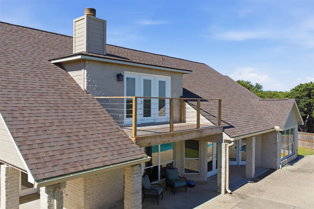 71 Wrangler Drive Morgans Point Resort, TX 76513