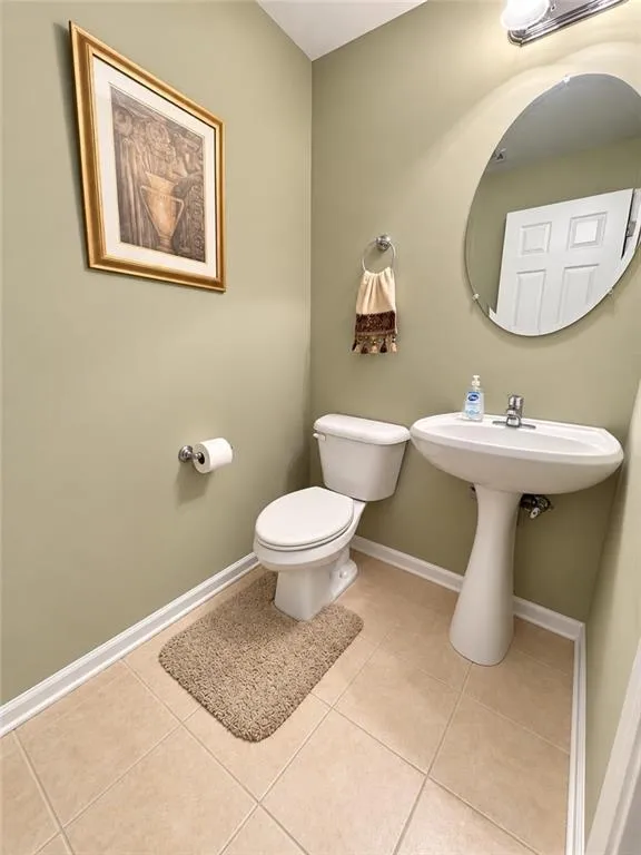 2585 Laurel Circle NW Atlanta, GA 30311