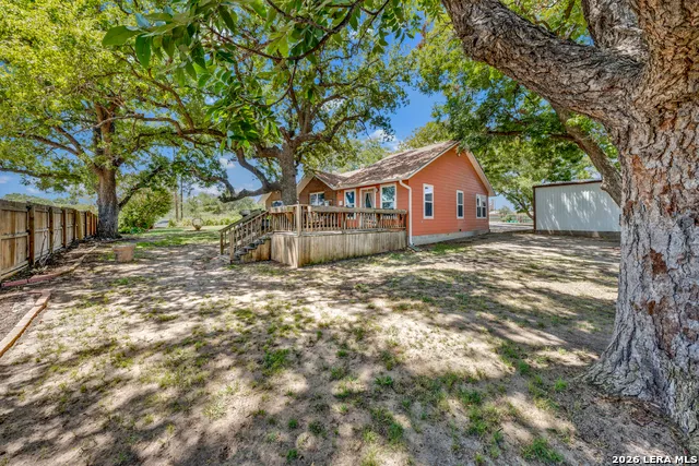 509 E Almante Avenue De Leon, TX 76444
