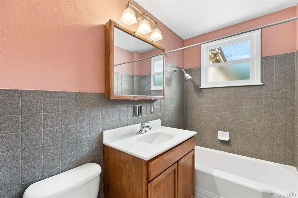 2329 Revere Lane Colorado Springs, CO 80907