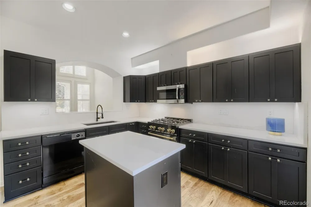 8300 Fairmount Drive #G103 Denver, CO 80247