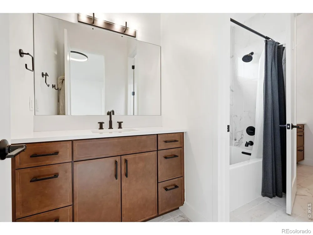 2160 Upland Avenue #A Boulder, CO 80304