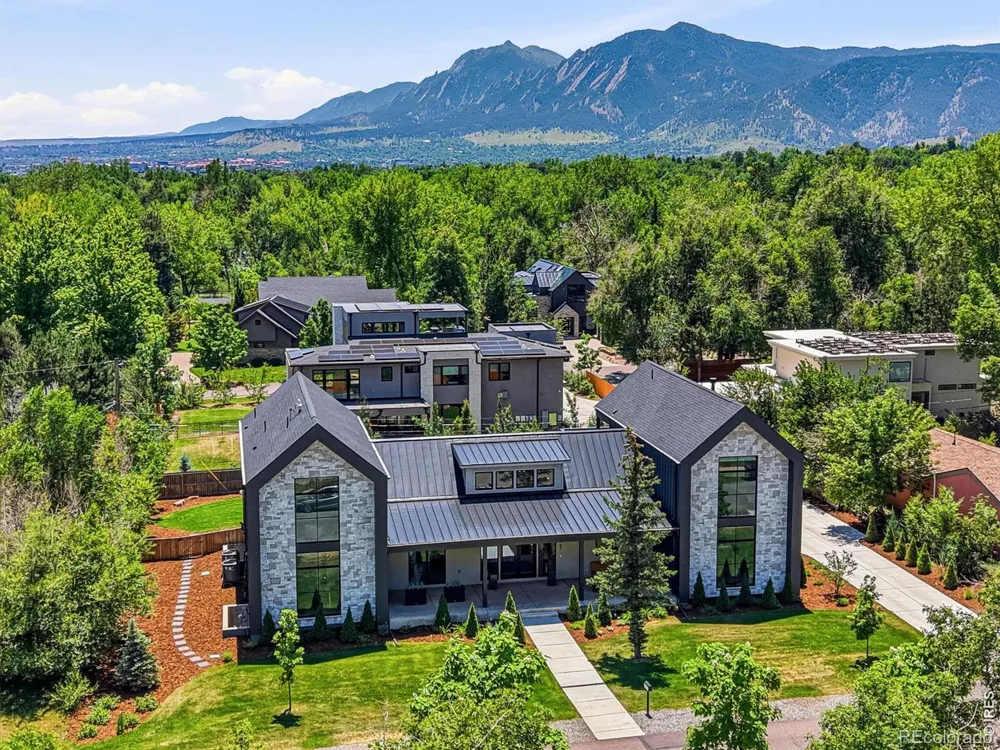 2160 Upland Avenue #A Boulder, CO 80304
