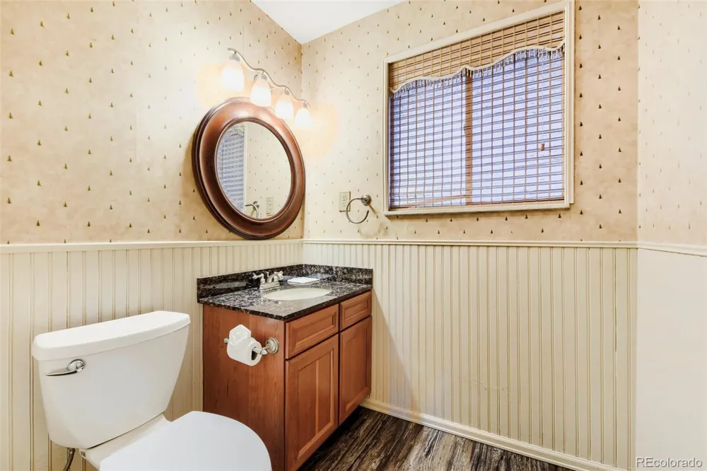 2325 S Hoyt Street Lakewood, CO 80227