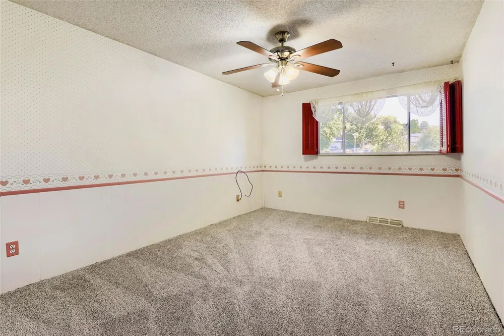 2325 S Hoyt Street Lakewood, CO 80227