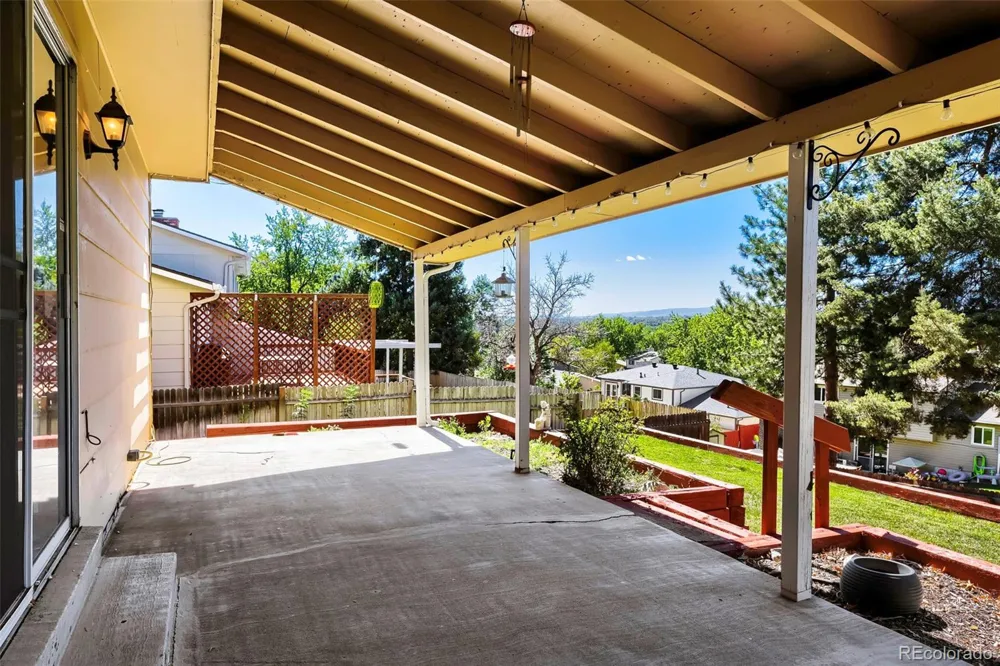 2325 S Hoyt Street Lakewood, CO 80227