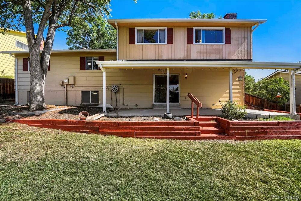 2325 S Hoyt Street Lakewood, CO 80227