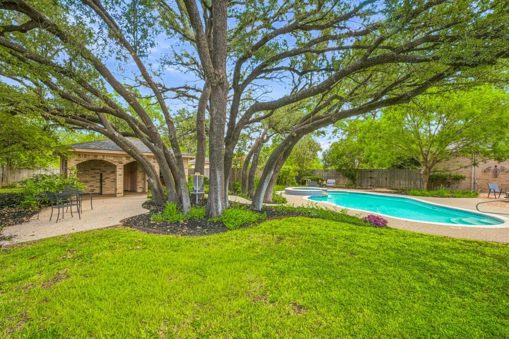711 Hurt Street Dublin, TX 76446