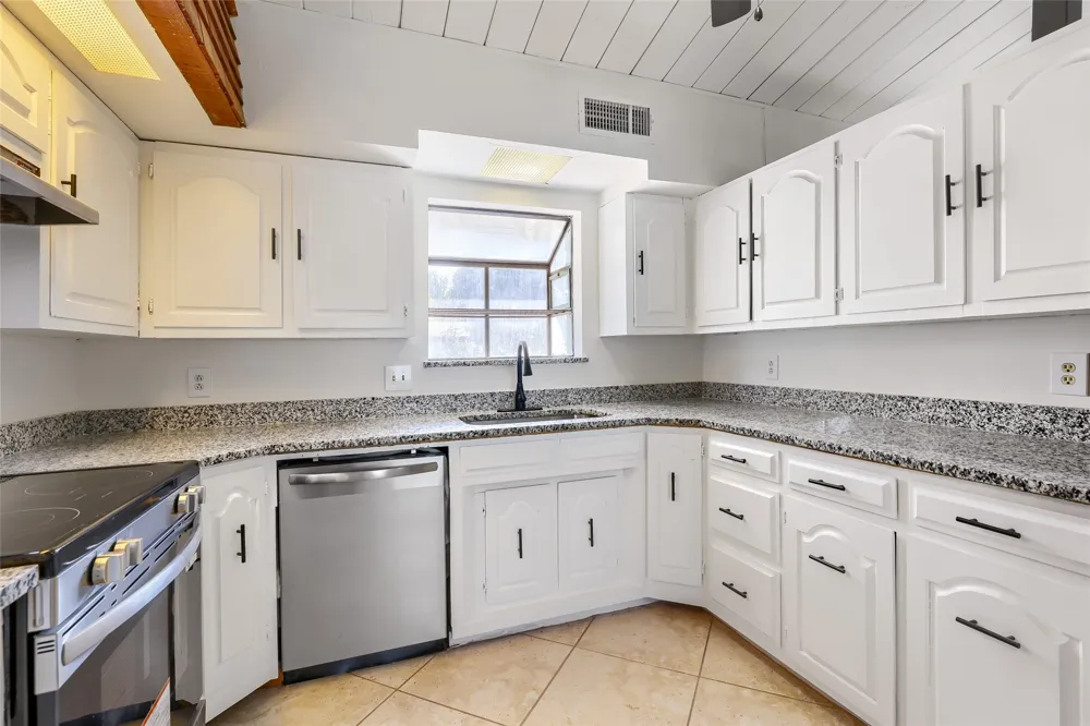 741 Greenhaven Drive Richardson, TX 75080