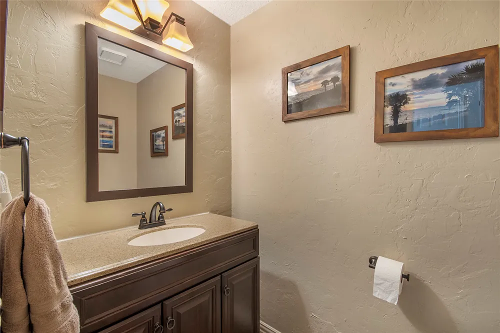 1086 Woodbriar Drive Grapevine, TX 76051