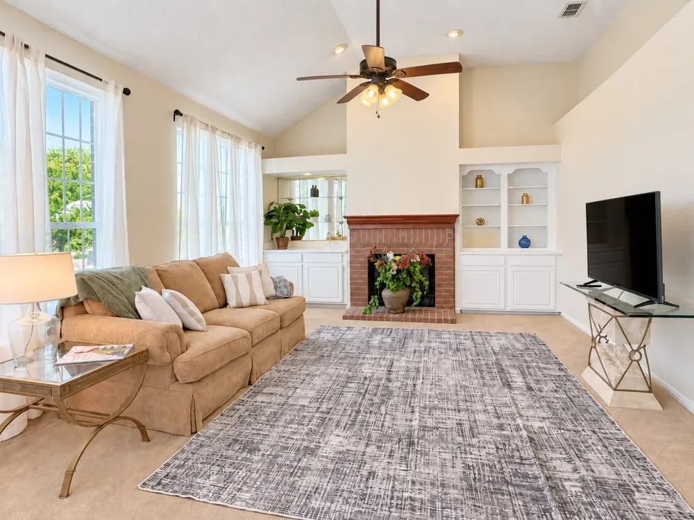 1086 Woodbriar Drive Grapevine, TX 76051