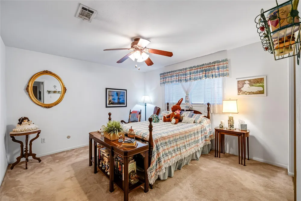 610 Cypresswood Drive Spring, TX 77388