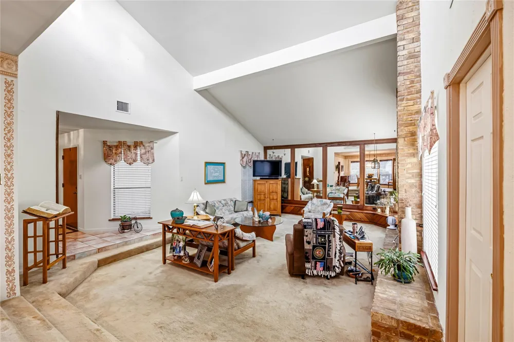 610 Cypresswood Drive Spring, TX 77388