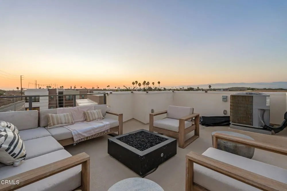 1066 Canal Street Oxnard, CA 93035