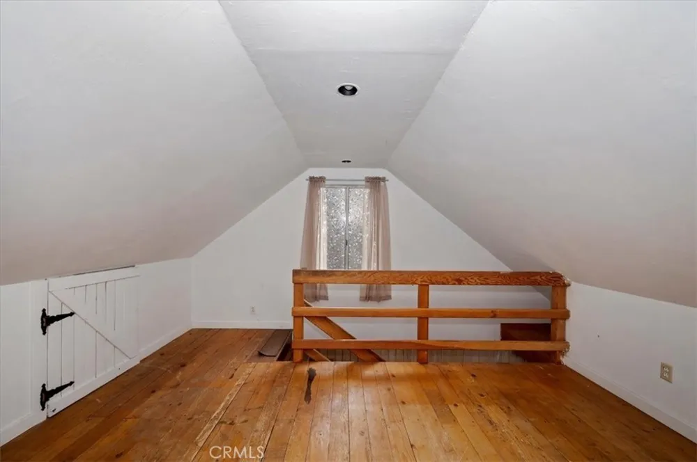 313 Leonard Sugarloaf, CA 92386