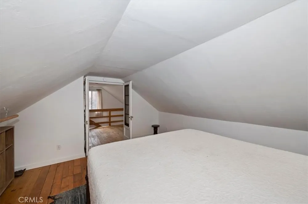 313 Leonard Sugarloaf, CA 92386
