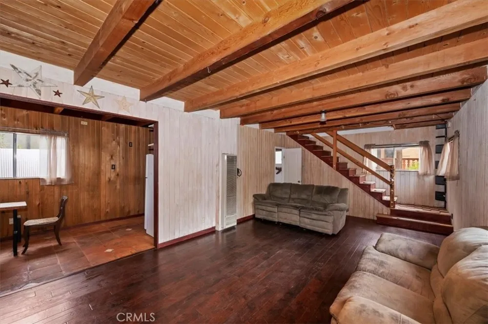 313 Leonard Sugarloaf, CA 92386