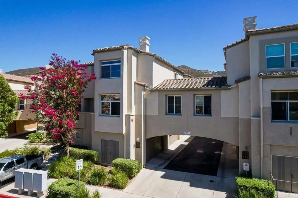 564 Almond Road San Marcos, CA 92078