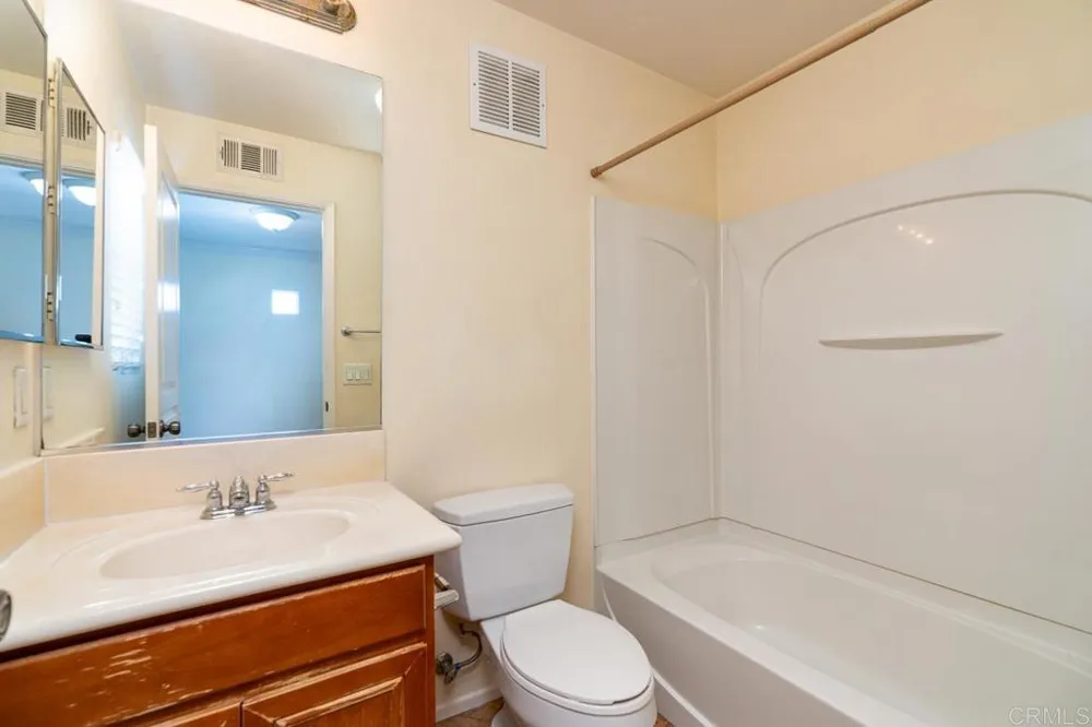 564 Almond Road San Marcos, CA 92078