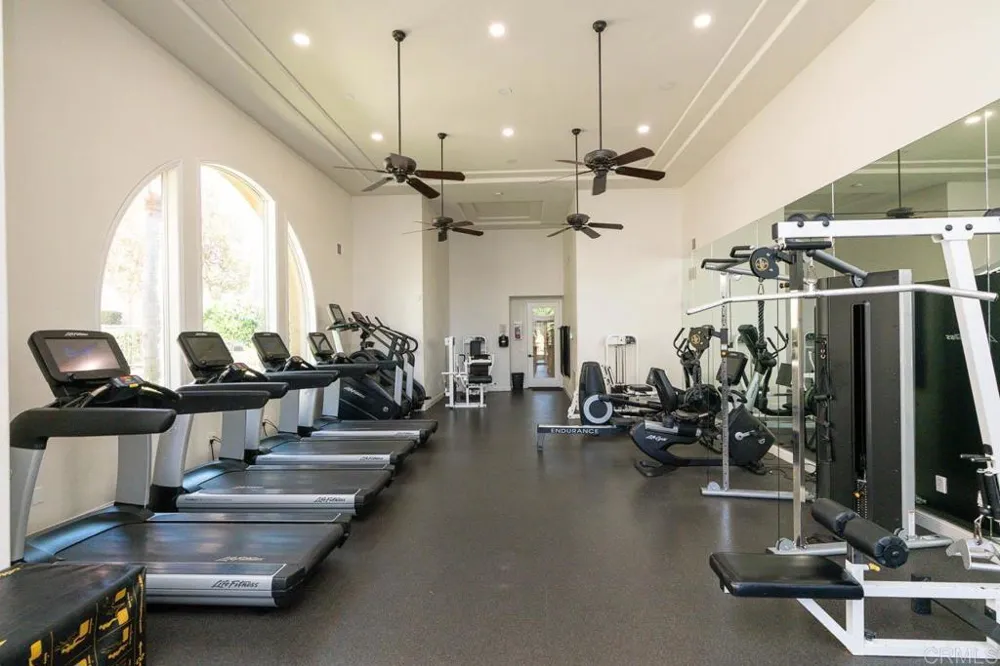 564 Almond Road San Marcos, CA 92078