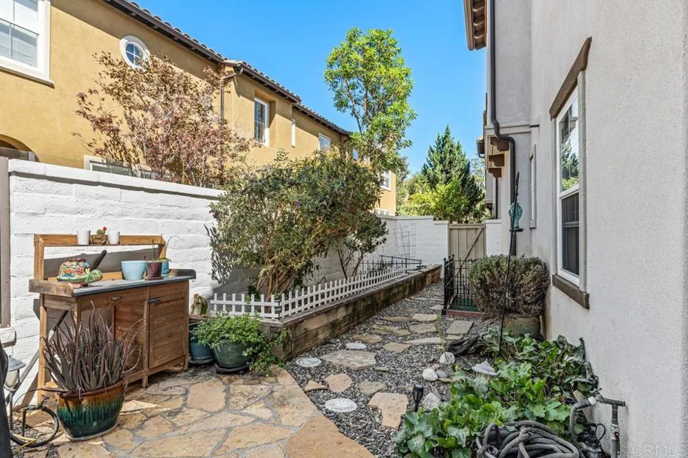 170 Paseo Vista San Clemente, CA 92673