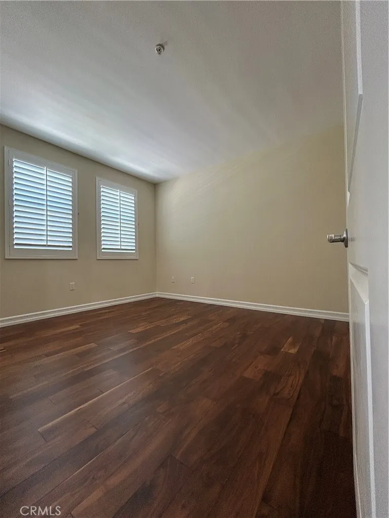 1356 Scholarship Irvine, CA 92612