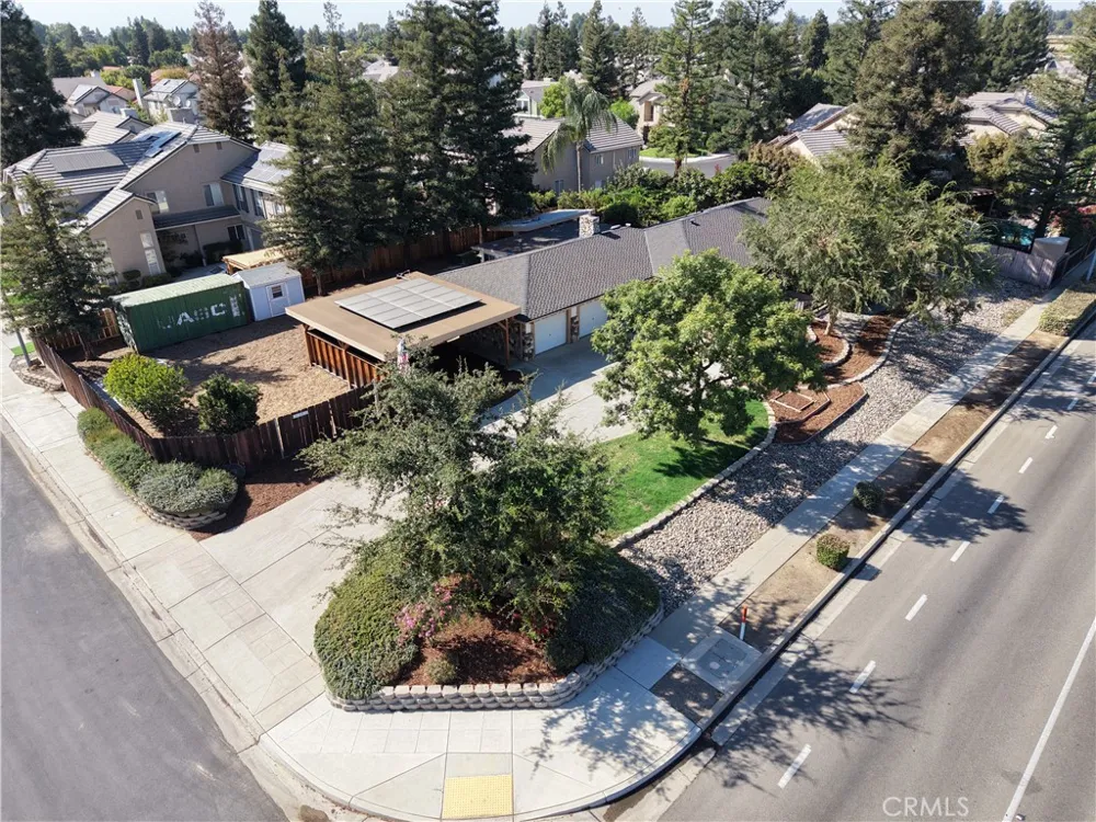 1391 Birch Clovis, CA 93611