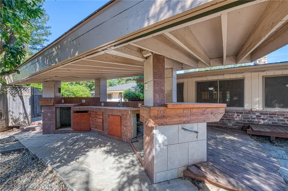 1391 Birch Clovis, CA 93611