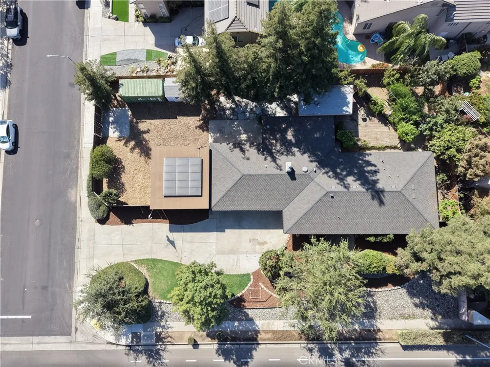 1391 Birch Clovis, CA 93611