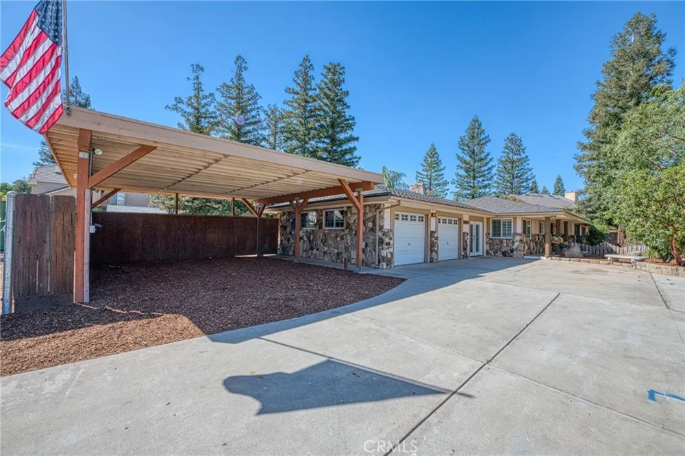 1391 Birch Clovis, CA 93611